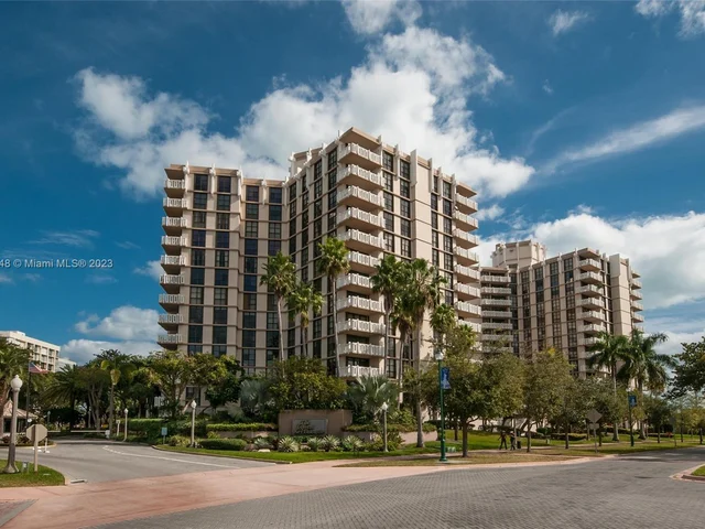 1111 Crandon Blvd # A1202, Key Biscayne FL 33149