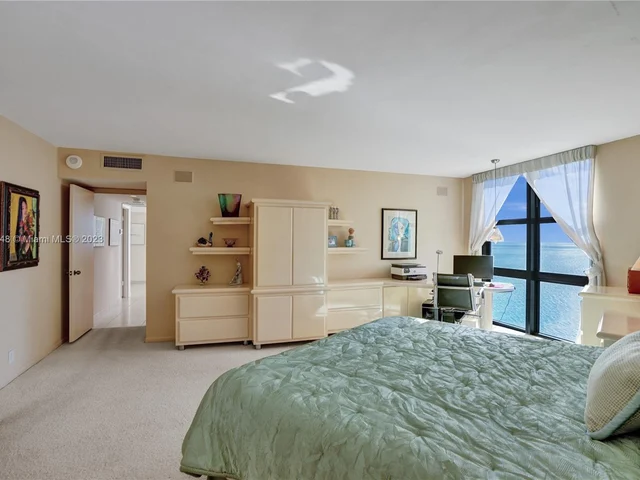 1111 Crandon Blvd # A1202, Key Biscayne FL 33149