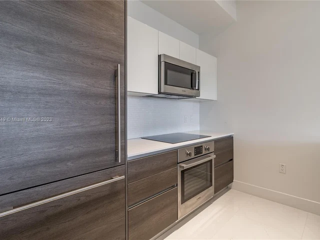 301 Altara Ave # 422, Coral Gables FL 33146