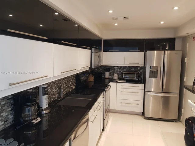 3901 S Ocean Dr # 9K, Hollywood FL 33019