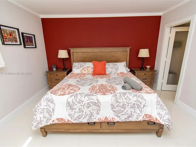 3901 S Ocean Dr # 9K, Hollywood FL 33019