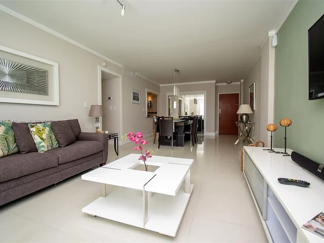 3901 S Ocean Dr # 9K, Hollywood FL 33019