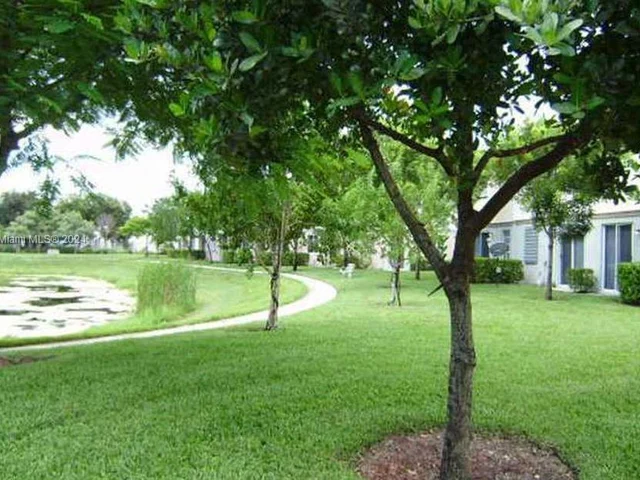 1226 Lucaya Dr # 1226, Riviera Beach FL 33404