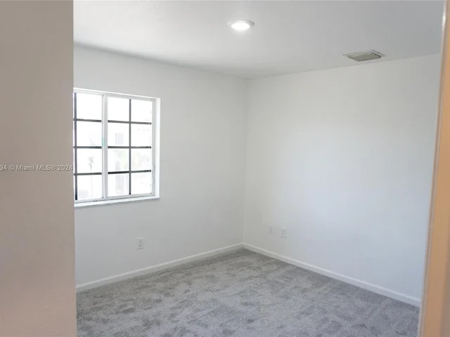 1226 Lucaya Dr # 1226, Riviera Beach FL 33404