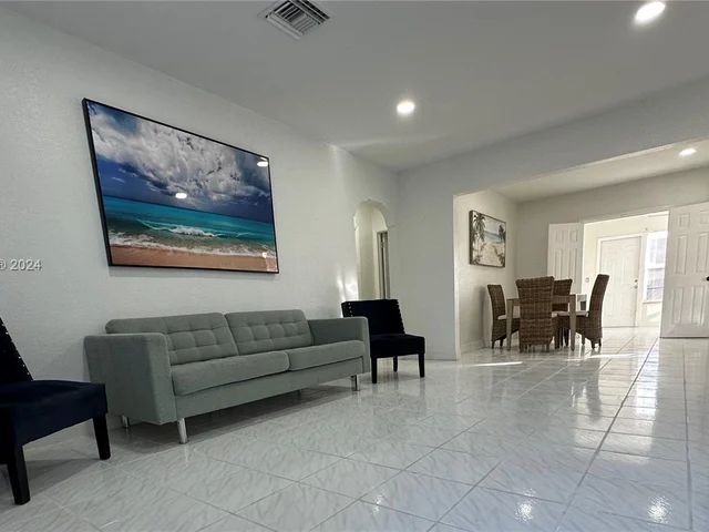 2446 Johnson St # A, Hollywood FL 33020