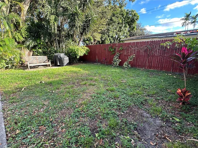 2446 Johnson St # A, Hollywood FL 33020