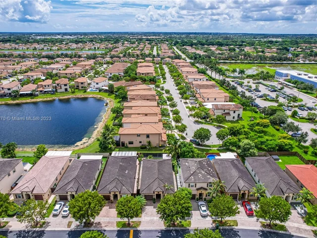 2340 NE 3rd Ct # 0, Homestead FL 33033