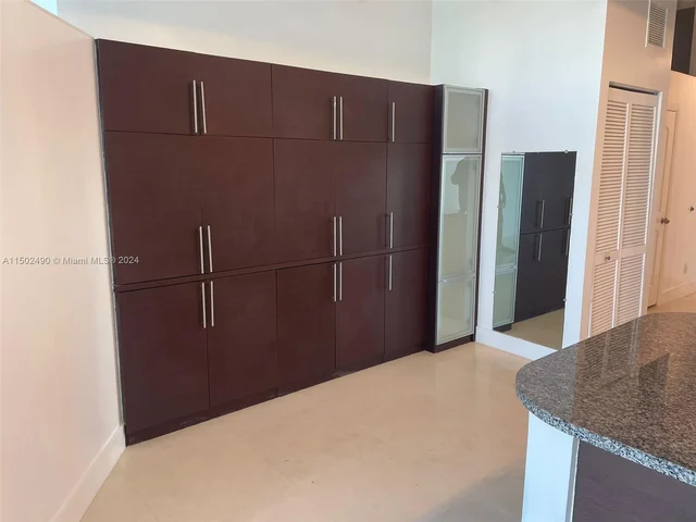 3029 NE 188th St # 720, Aventura FL 33180