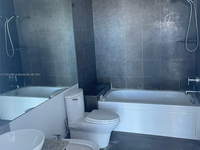 3029 NE 188th St # 720, Aventura FL 33180