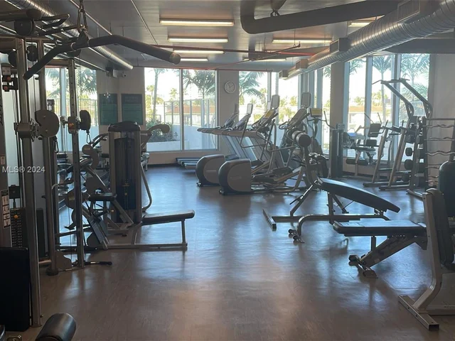 3029 NE 188th St # 720, Aventura FL 33180