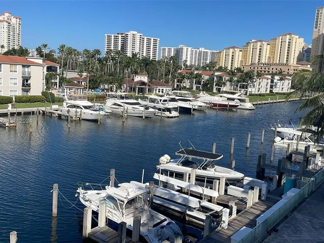 3029 NE 188th St # 720, Aventura FL 33180