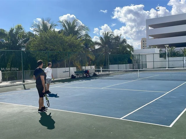 3029 NE 188th St # 720, Aventura FL 33180