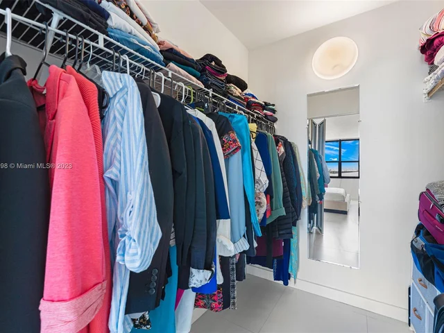 1800 Collins Ave # 12B, Miami Beach FL 33139