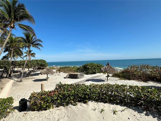 1111 Crandon Blvd # B105, Key Biscayne FL 33149