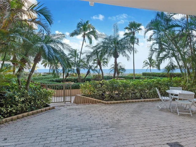 1111 Crandon Blvd # B105, Key Biscayne FL 33149