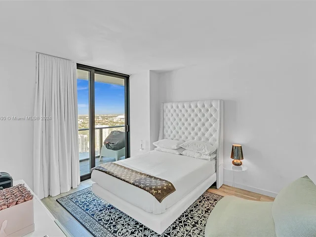 1300 S Miami Ave # 3709, Miami FL 33130