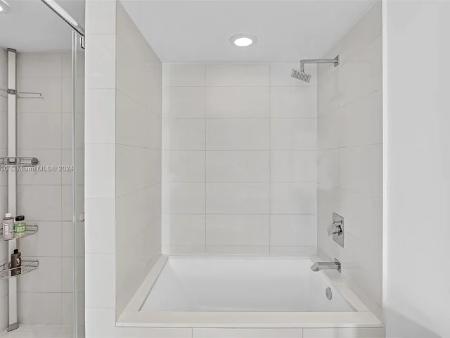 1300 S Miami Ave # 3709, Miami FL 33130