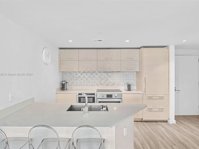 1300 S Miami Ave # 3709, Miami FL 33130