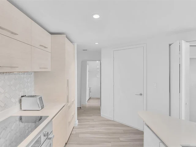 1300 S Miami Ave # 3709, Miami FL 33130