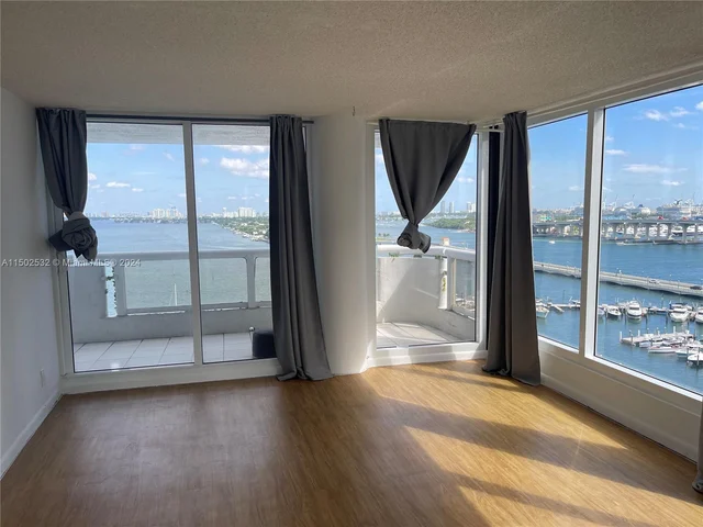 1717 N Bayshore Dr # 1531, Miami FL 33132