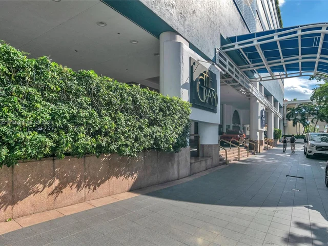 1717 N Bayshore Dr # 1531, Miami FL 33132