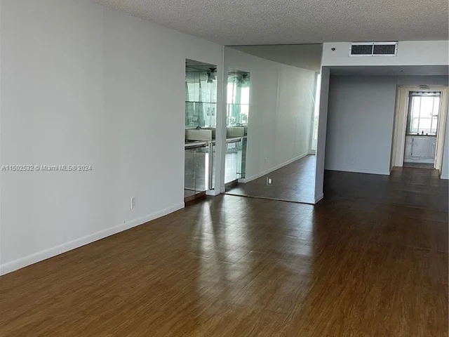 1717 N Bayshore Dr # 1531, Miami FL 33132