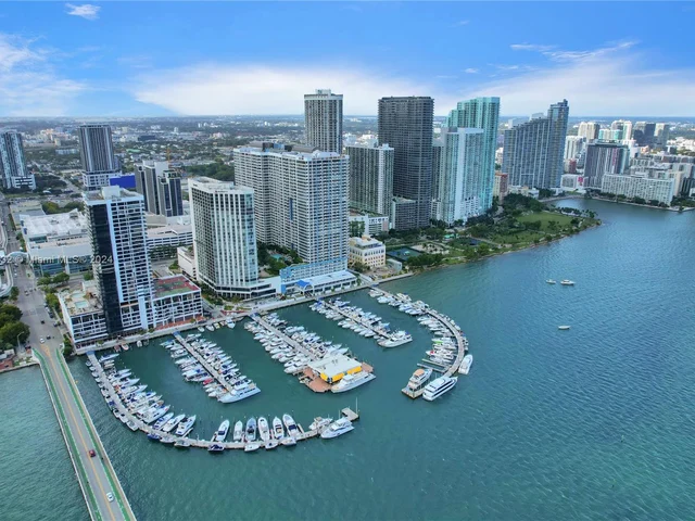 1717 N Bayshore Dr # 1531, Miami FL 33132