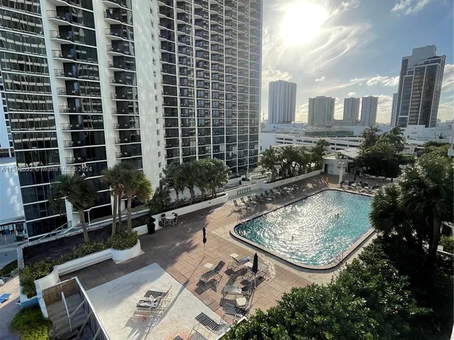 1717 N Bayshore Dr # 1531, Miami FL 33132