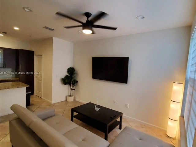 1430 NW 48th Dr # 1430, Boca Raton FL 33431