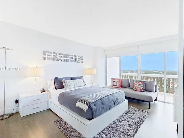 1000 W Island Blvd # 1202, Aventura FL 33160