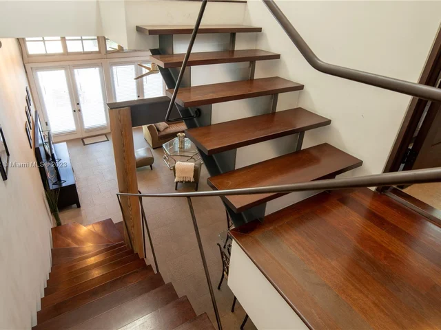 1545 Pennsylvania Ave, Miami Beach FL 33139