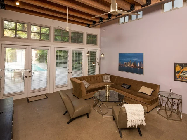 1545 Pennsylvania Ave, Miami Beach FL 33139