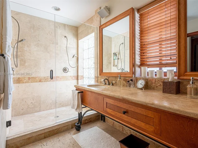 1545 Pennsylvania Ave, Miami Beach FL 33139