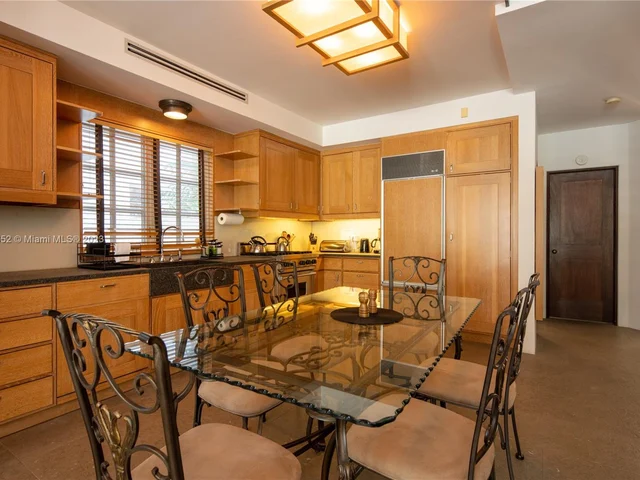 1545 Pennsylvania Ave, Miami Beach FL 33139