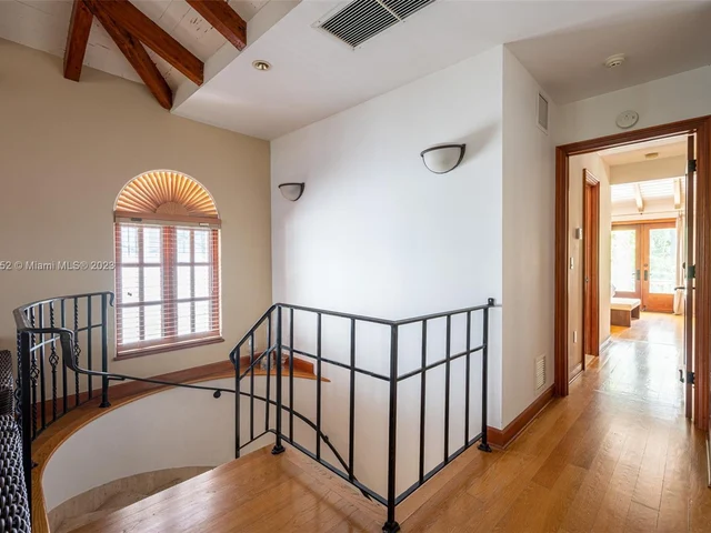 1545 Pennsylvania Ave, Miami Beach FL 33139