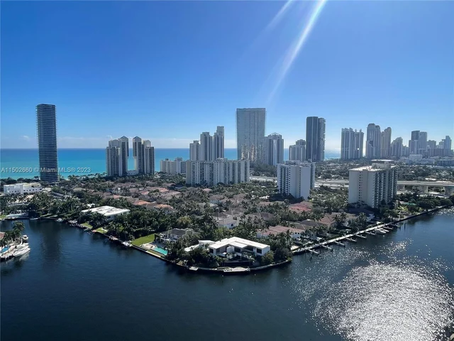 19707 Turnberry Way # 28E, Aventura FL 33180