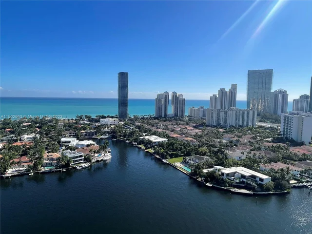 19707 Turnberry Way # 28E, Aventura FL 33180