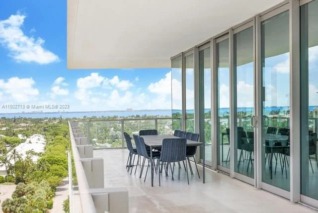 360 Ocean Dr # 1101S, Key Biscayne FL 33149