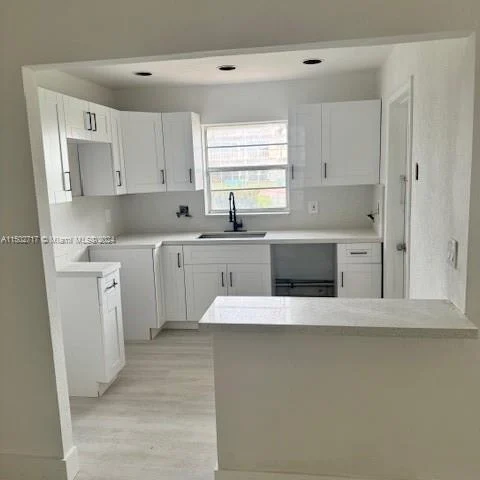 5300 Washington St # T125, Hollywood FL 33021