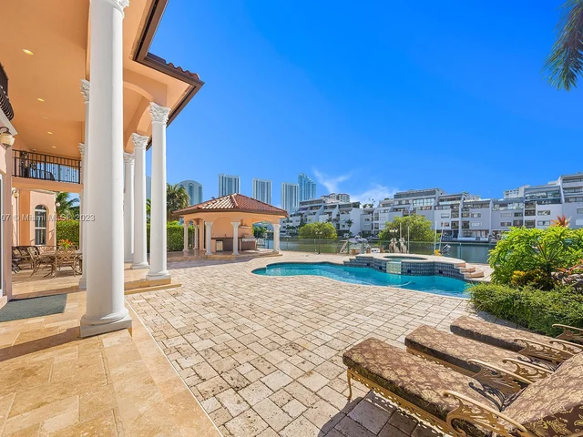 306 Atlantic Ave, Sunny Isles Beach FL 33160