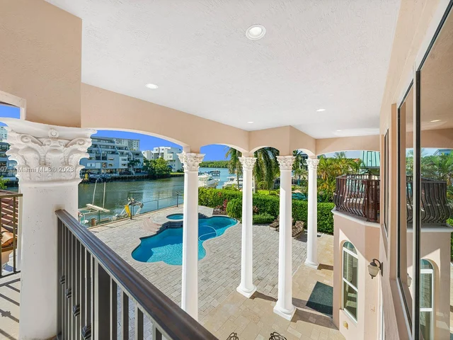 306 Atlantic Ave, Sunny Isles Beach FL 33160