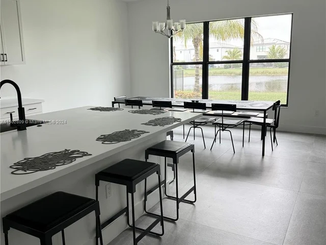 8074 Laurel Falls Dr, Boca Raton FL 33496