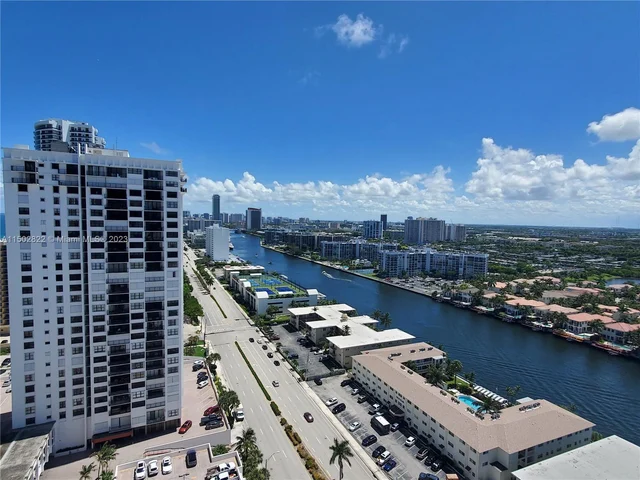 2101 S Ocean Dr # 2407, Hollywood FL 33019