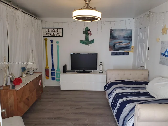 2101 S Ocean Dr # 2407, Hollywood FL 33019