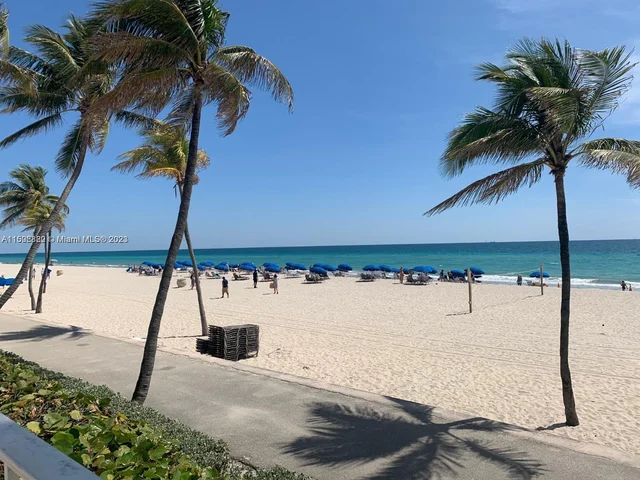 2101 S Ocean Dr # 2407, Hollywood FL 33019
