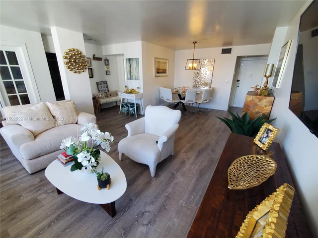 2101 S Ocean Dr # 2407, Hollywood FL 33019