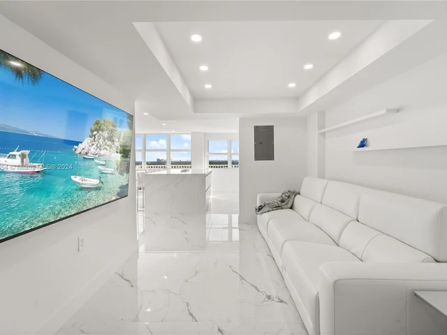 2801 NE 183rd St # 2116W, Aventura FL 33160