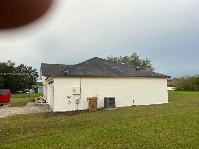 929 HALIFAX, Kissimmee FL 34758