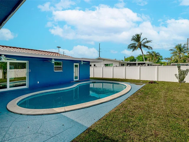 28 SW 9th Ave, Boca Raton FL 33486