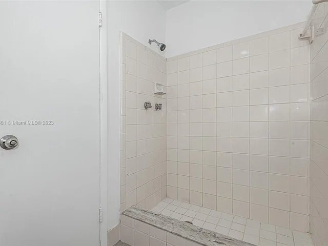 28 SW 9th Ave, Boca Raton FL 33486